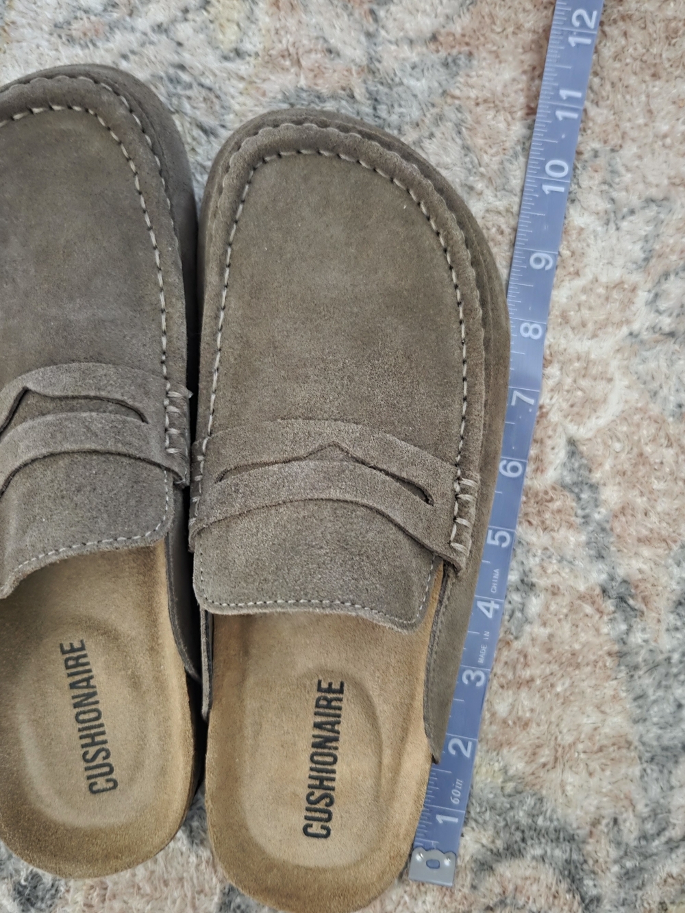Women's Size 7.5 Cushionaire Taupe Suede Clogs/Loafers - Picture 4 of 4